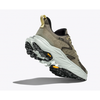 Hiking GTX LOW iGORE-TEX shoes, made of lightweight leather, protected with PFC-free water-repellent treatment