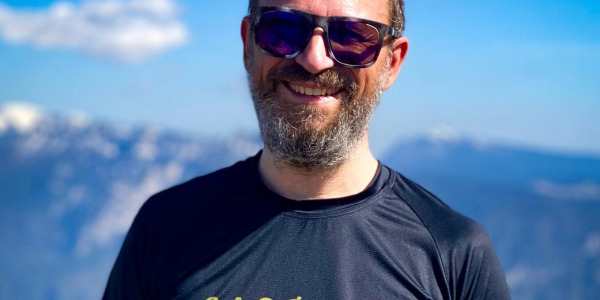 (Io) Fuori Strada (I) Off the Trail Brief dialogue with myself, associationism and (my) Trail Running over the past decade.